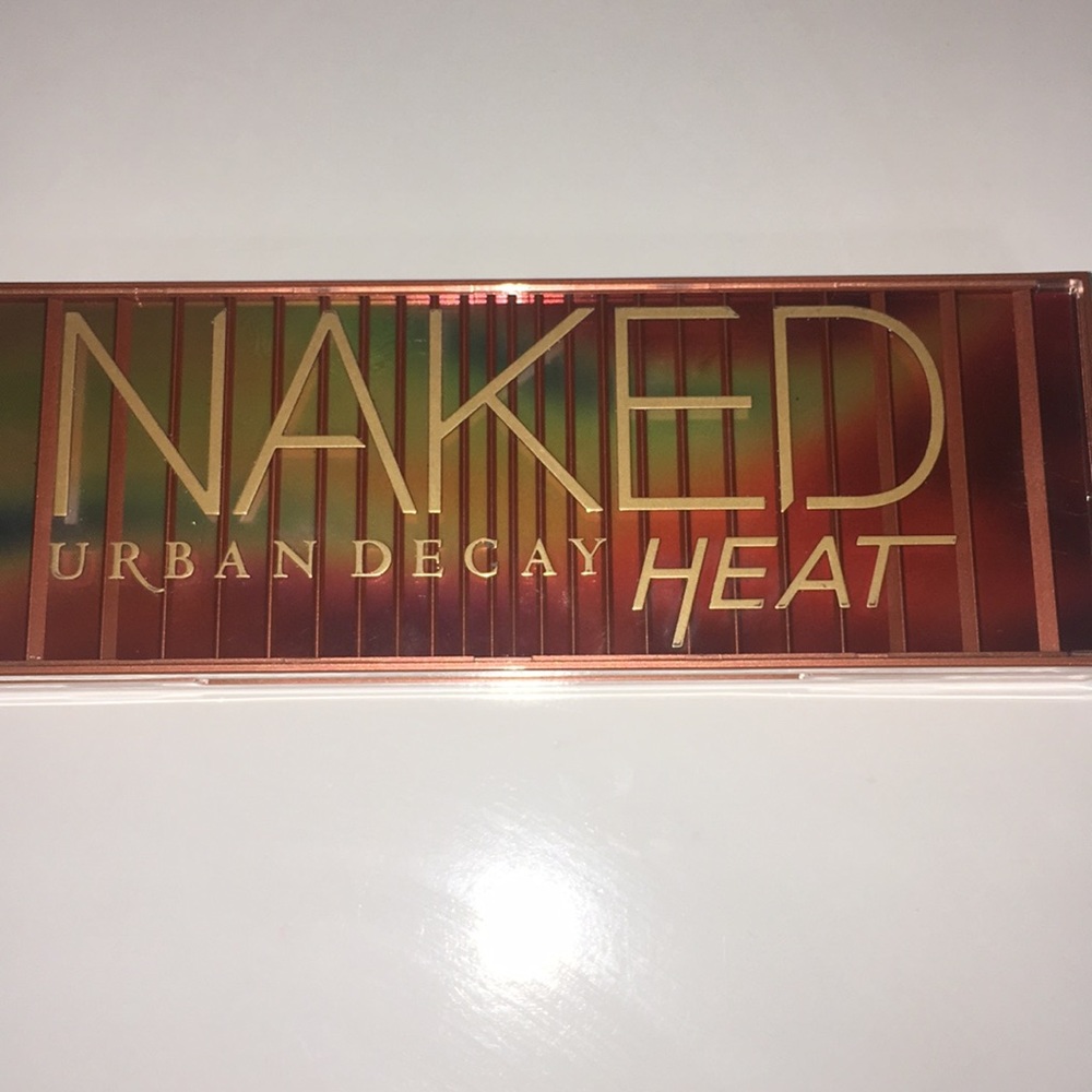 Urban decay Naked Heat eyeshadow pallet!!